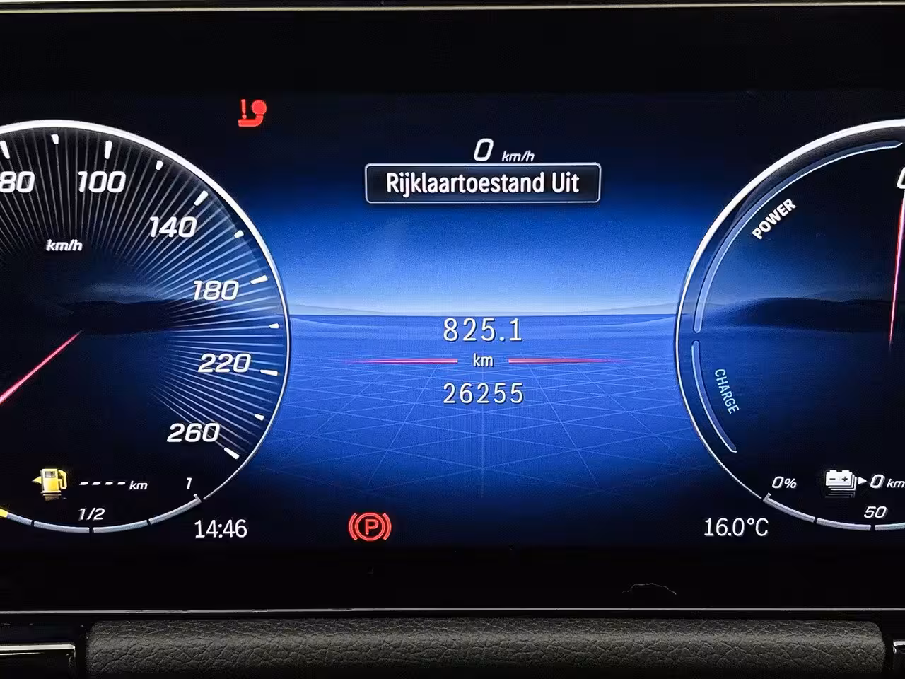 Mercedes-Benz GLA-Klasse 250 e Star Edition | Navigatie | Camera | Panoramadak | Trekhaak | 26.000km |