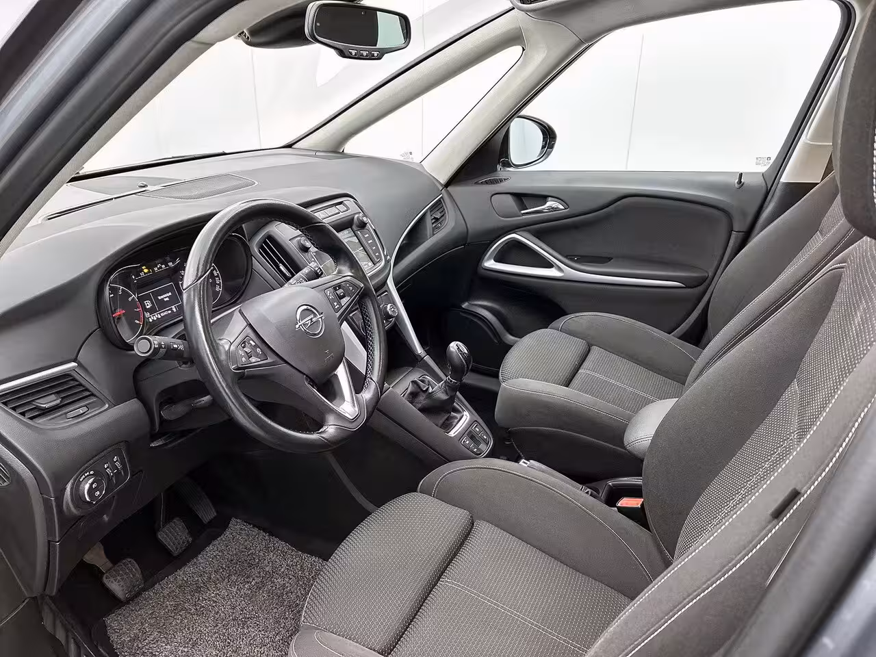 Opel Zafira 1.4 Turbo Business+ 7p. | 140pk | Navigatie | Trekhaak | Camera |