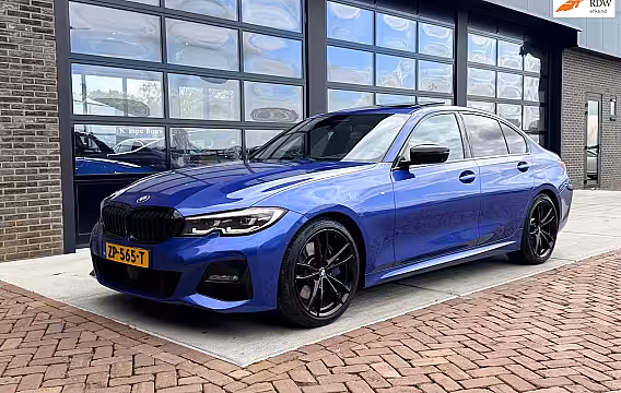 BMW 3-serie 320i High Executive Edition | M-pakket | Leer | Schuif/kantel dak | LED |