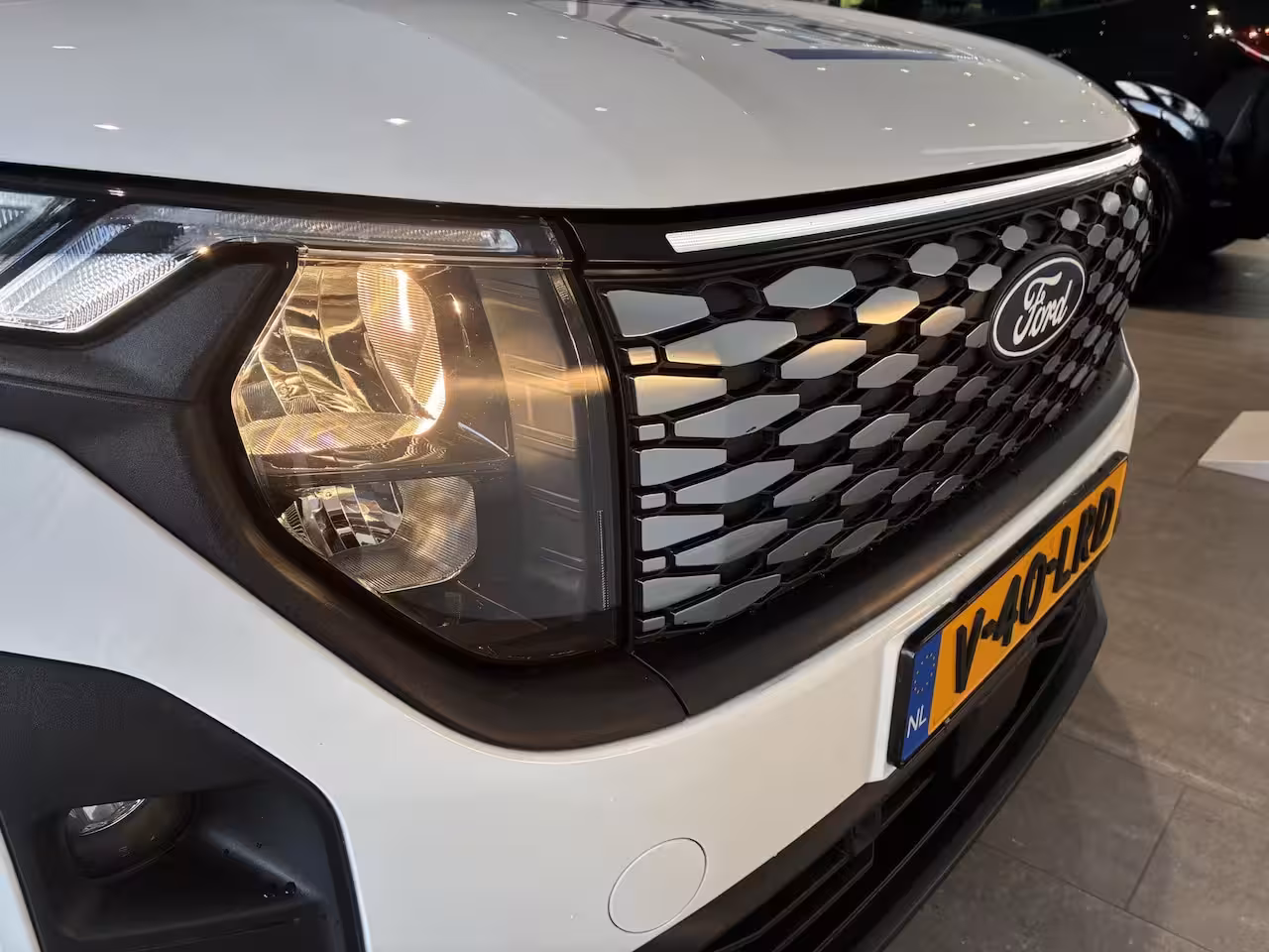 Ford Transit Courier E-Transit Trend 44 kWh | 136 PK | NAVIGATIE | ADAPTIVE CRUISE CONTROL | APPLE CARPLAY/ANDR