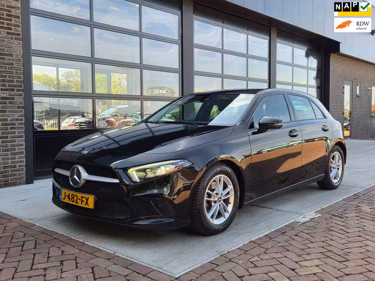 Mercedes-Benz A-klasse 180 Business Solution | Automaat | Widescreen | NL auto |