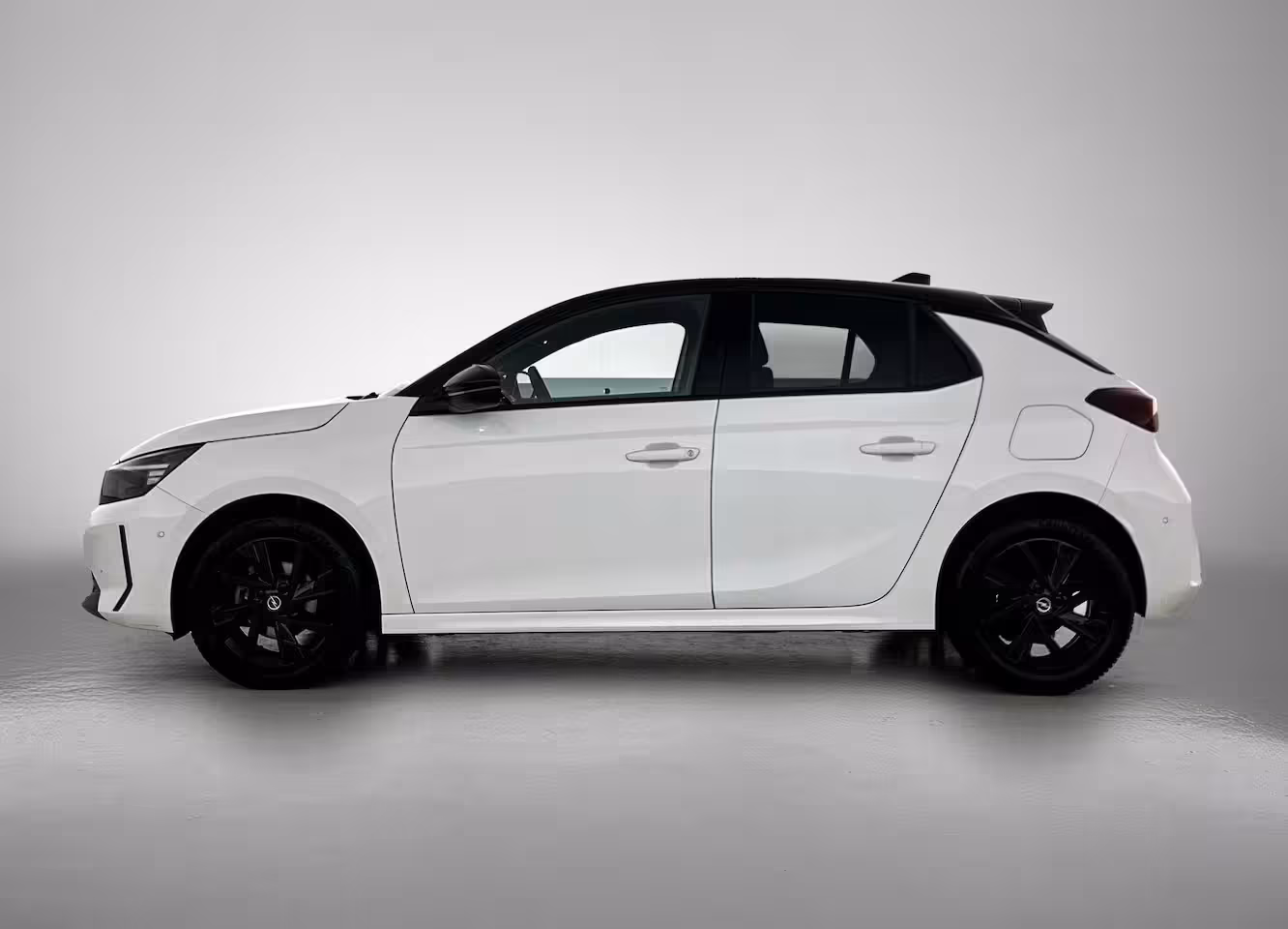 Opel Corsa 1.2 GS | Camera | Navigatie | Apple Carplay | Sensoren Achter | Climate Control | Dodehoek
