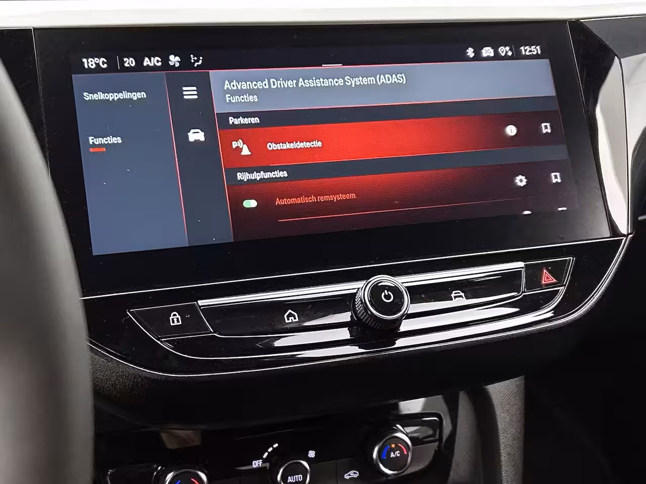Opel Corsa 1.2 GS | Camera | Navigatie | Apple Carplay | Sensoren Achter | Climate Control | Dodehoek