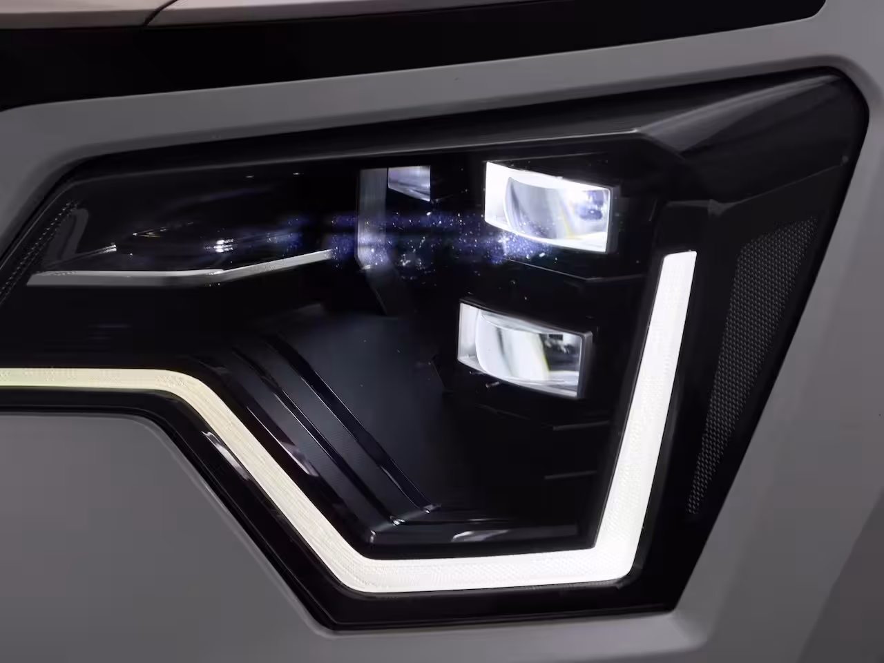 Kia Niro EV DynamicPlusLine 64.8 kWh 204PK | Schuif-/Kanteldak | Head-Up Display | Navigatie | Stoel