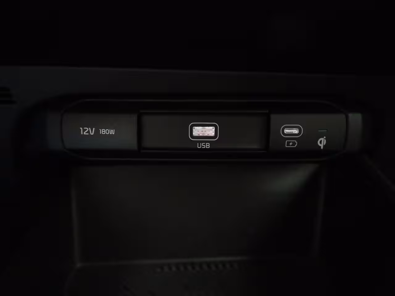 Kia Niro EV DynamicPlusLine 64.8 kWh 204PK | Schuif-/Kanteldak | Head-Up Display | Navigatie | Stoel