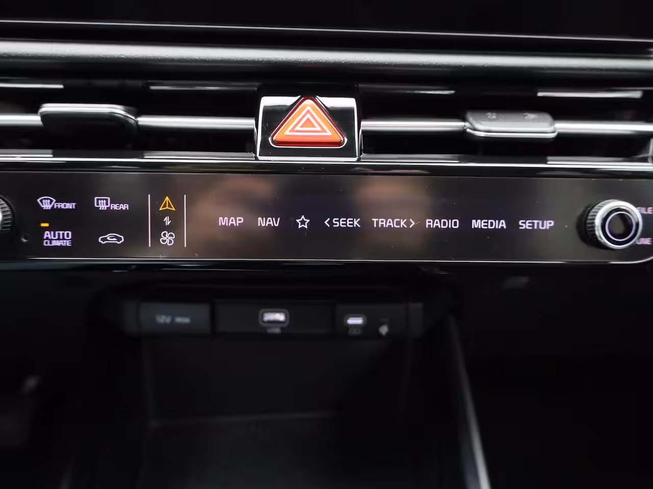 Kia Niro EV DynamicPlusLine 64.8 kWh 204PK | Schuif-/Kanteldak | Head-Up Display | Navigatie | Stoel