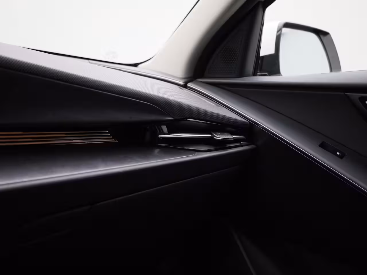 Kia Niro EV DynamicPlusLine 64.8 kWh 204PK | Schuif-/Kanteldak | Head-Up Display | Navigatie | Stoel
