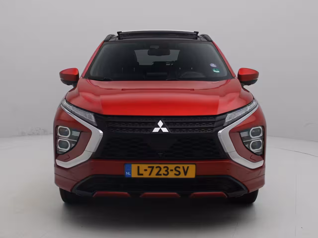 Mitsubishi Eclipse Cross 2.4 PHEV Instyle | Panoramadak | Achteruitrijcamera | Apple Carplay/Android Auto | Lederen