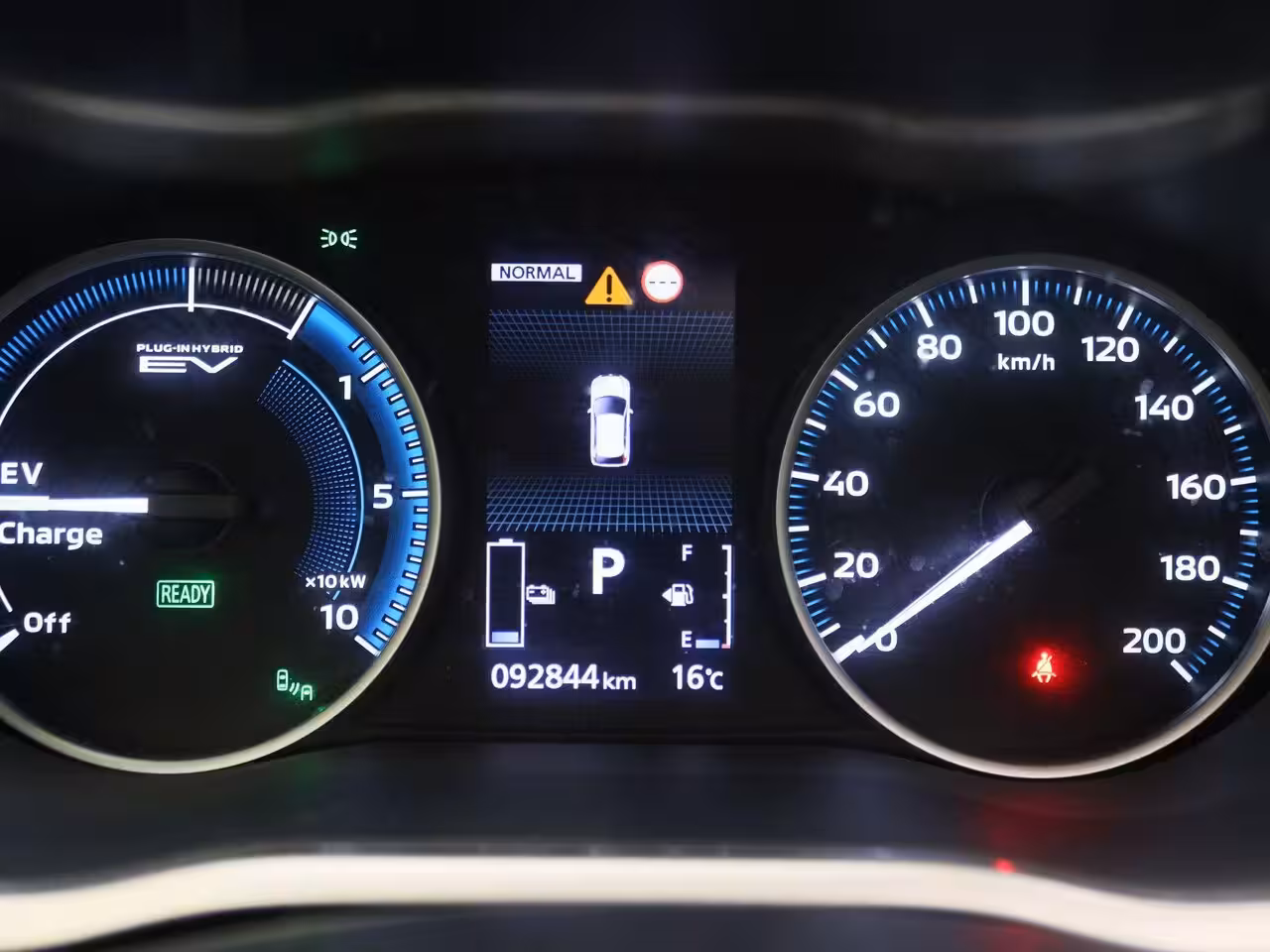 Mitsubishi Eclipse Cross 2.4 PHEV Instyle | Panoramadak | Achteruitrijcamera | Apple Carplay/Android Auto | Lederen