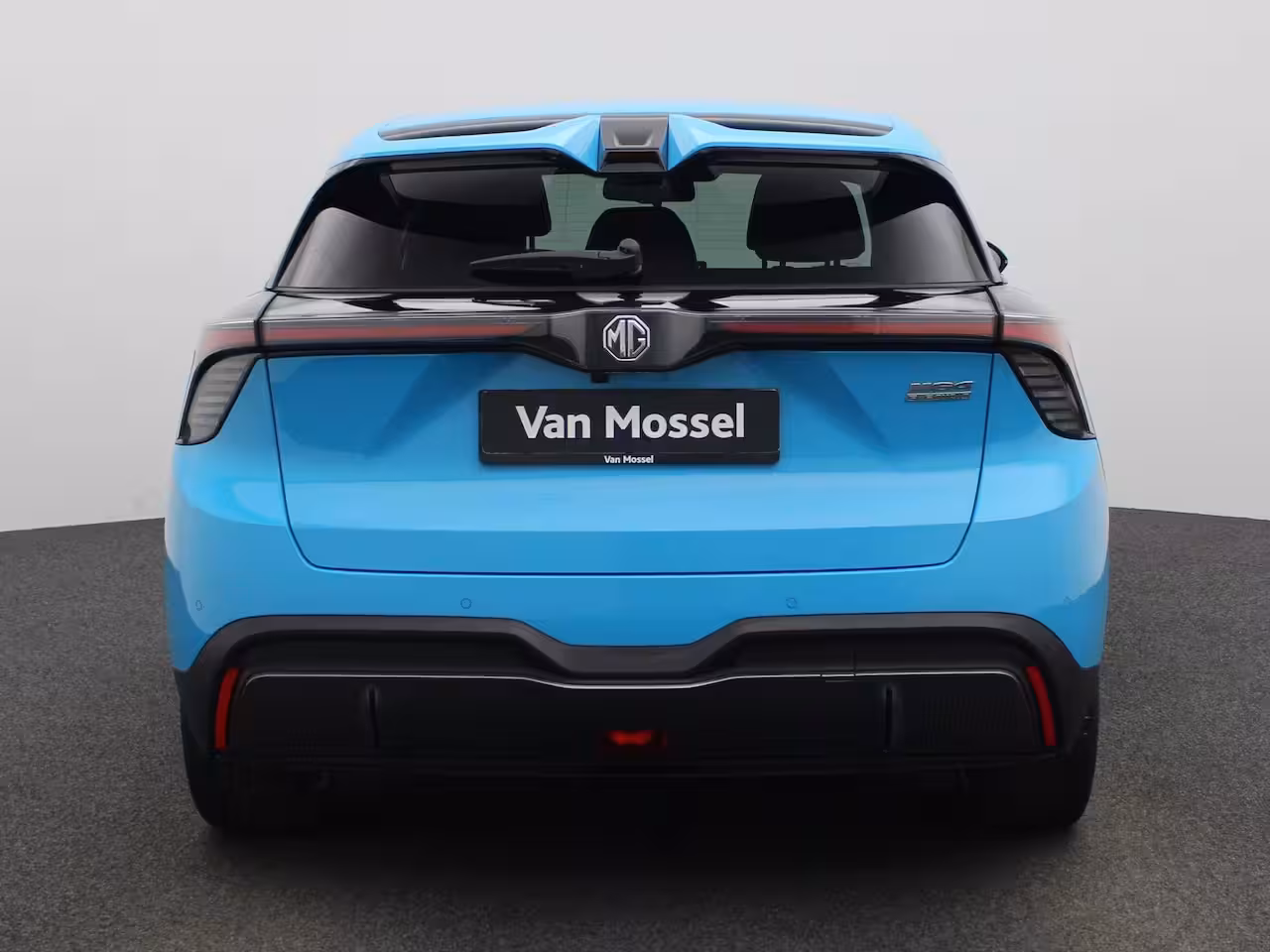 MG MG4 64 kWh Luxury | Rondom Camera | Stoelverwarming | Cruise Control | Apple Carplay/Android A