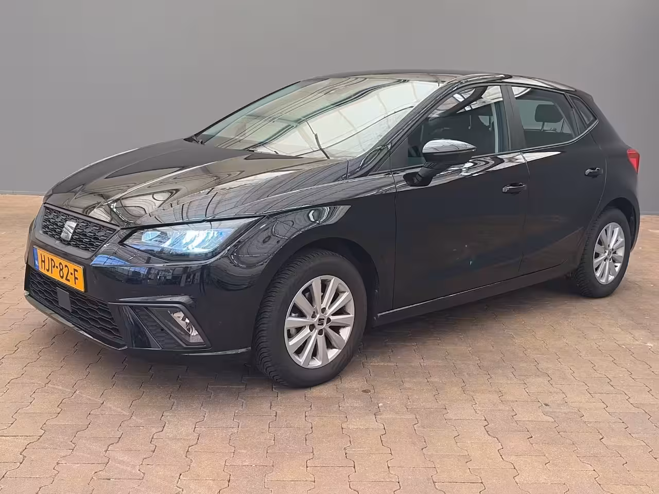 Seat Ibiza 1.0 EcoTSI 95 pk Style Plus | LM Velgen 15 ich | Apple Carplay | Cruise control |