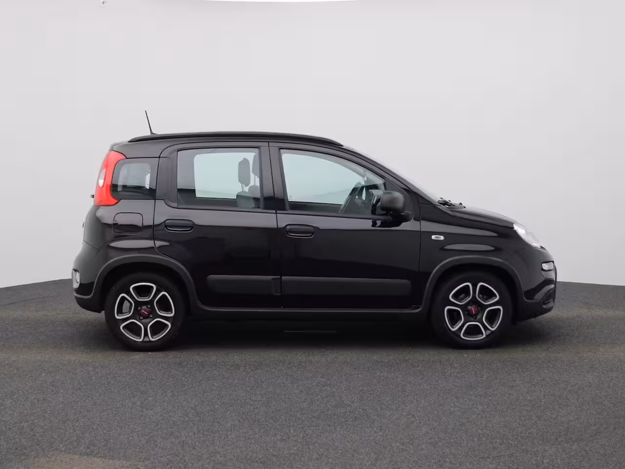 Fiat Panda 1.0 Hybrid City Life | 5-ZITS | AIRCO | ELEKTRISCHE RAMEN VOOR | BLUETOOTH EN DAB RADIO