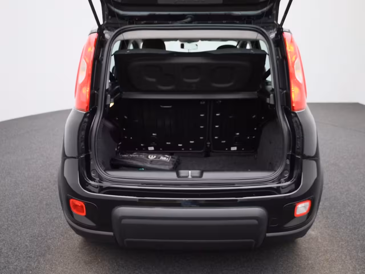 Fiat Panda 1.0 Hybrid City Life | 5-ZITS | AIRCO | ELEKTRISCHE RAMEN VOOR | BLUETOOTH EN DAB RADIO