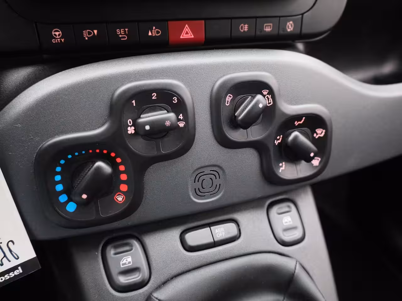 Fiat Panda 1.0 Hybrid City Life | 5-ZITS | AIRCO | ELEKTRISCHE RAMEN VOOR | BLUETOOTH EN DAB RADIO