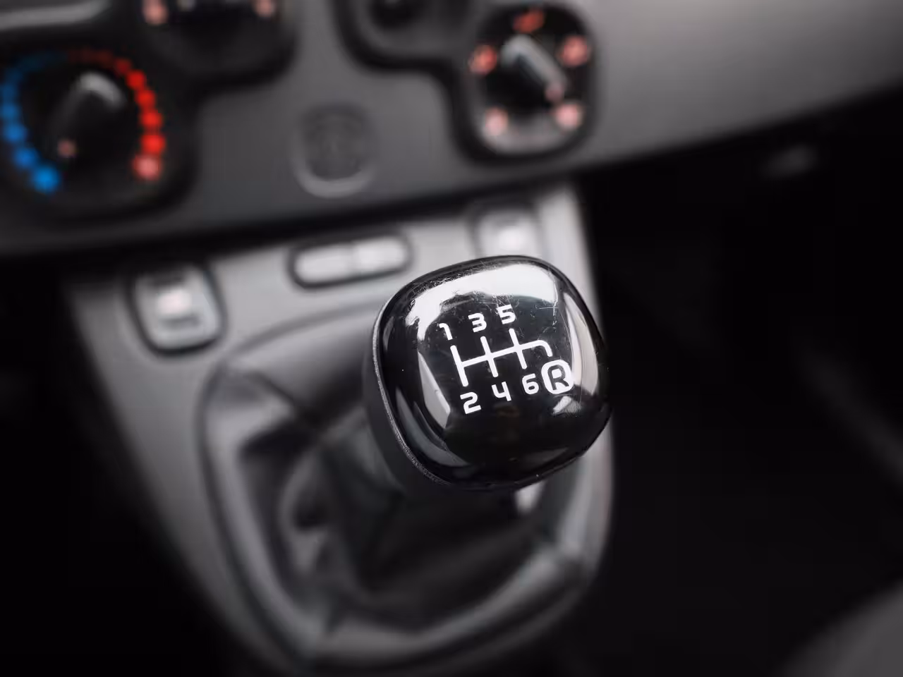 Fiat Panda 1.0 Hybrid City Life | 5-ZITS | AIRCO | ELEKTRISCHE RAMEN VOOR | BLUETOOTH EN DAB RADIO