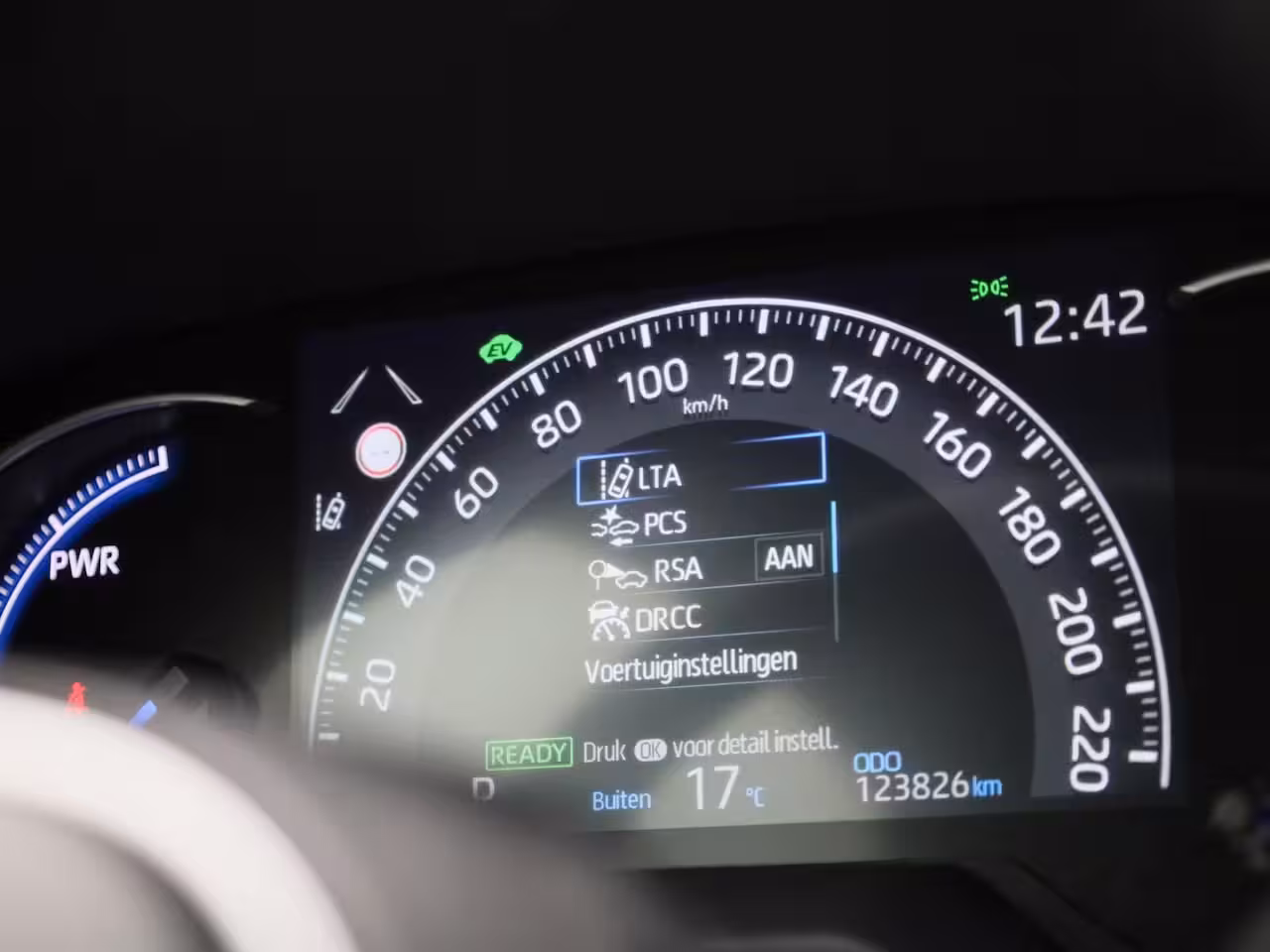 Toyota RAV4 2.5 Hybrid Business | NAVIGATIE | CAMERA | KLIMAATREGELING