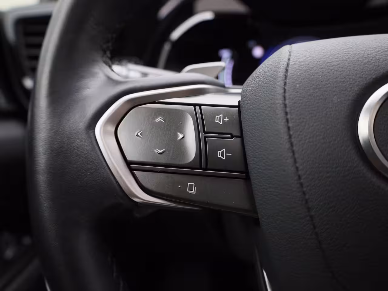 Lexus NX 450h+ AWD Luxury Line | PANORAMADAK | HEAD-UP DISPLAY | LEDERENSTOELEN MET MEMORY | CAMERA