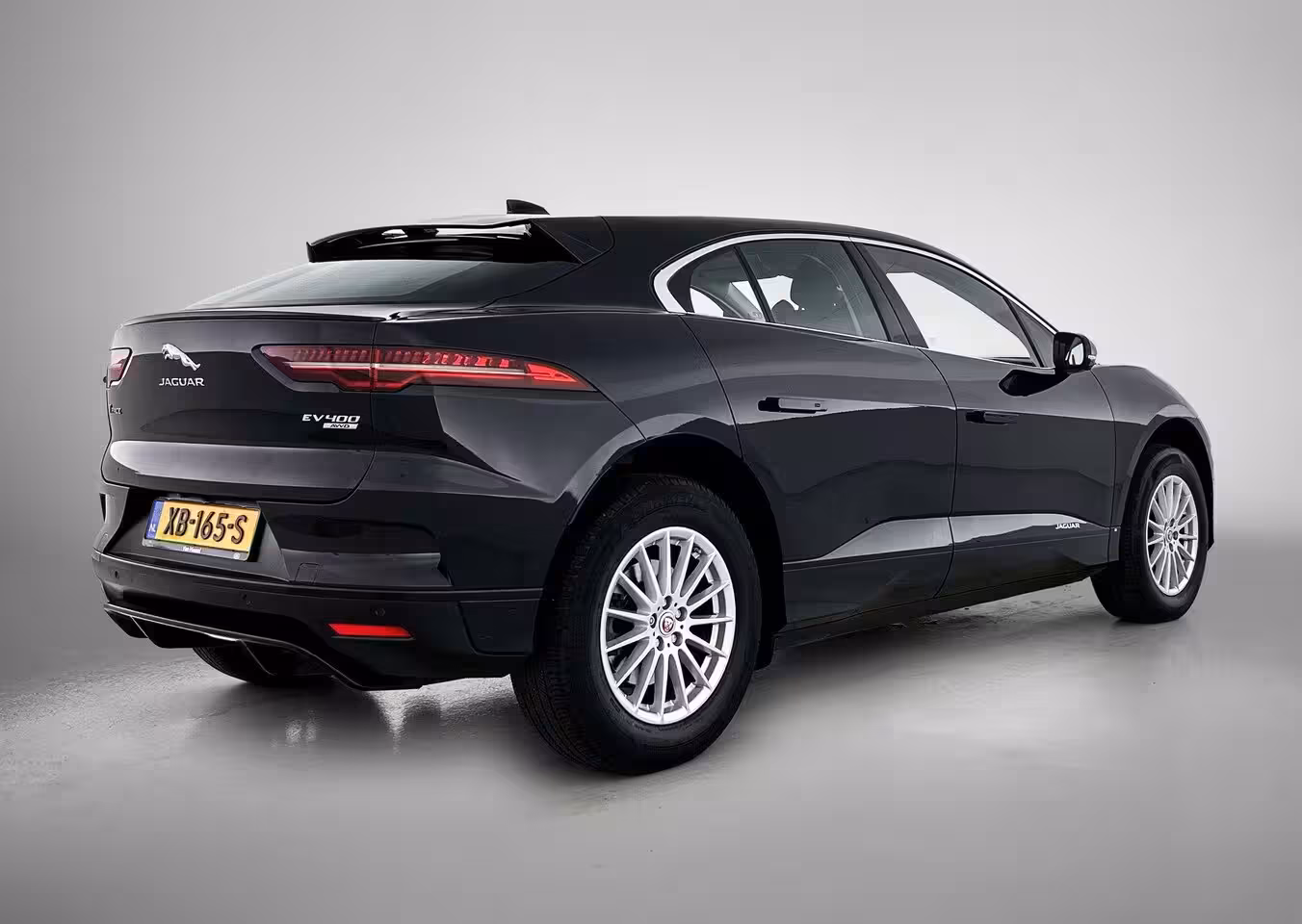 Jaguar I-PACE EV400 S 90 kWh | LEER | 360 CAMERA | MERIDIAN AUDIO | NAVIGATIE | ELEKTRISCHE BESTUURDERSS
