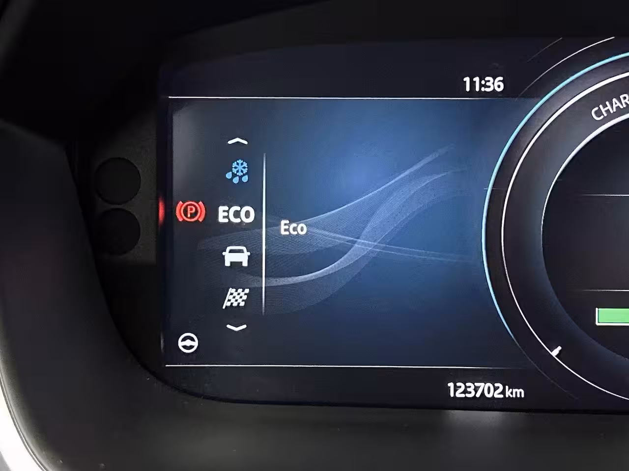 Jaguar I-PACE EV400 S 90 kWh | LEER | 360 CAMERA | MERIDIAN AUDIO | NAVIGATIE | ELEKTRISCHE BESTUURDERSS