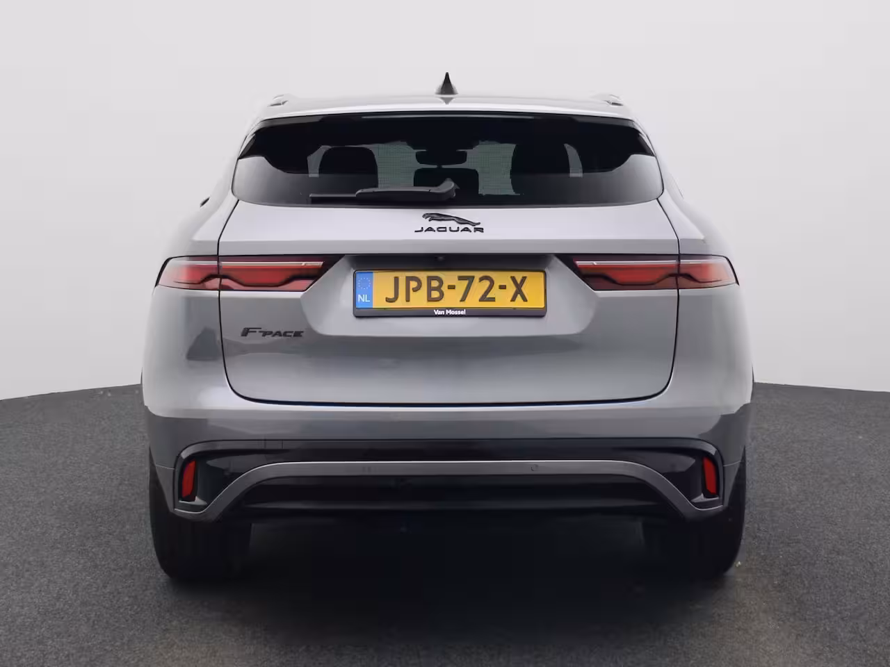 Jaguar F-Pace 2.0 P250 R-Dynamic SE | LEER | MERIDIAN AUDIO | CAMERA | NAVIGATIE