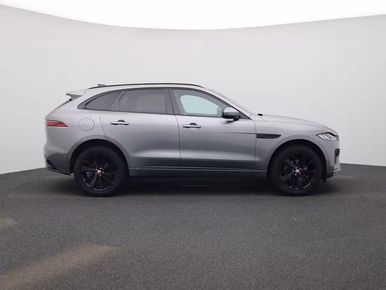 Jaguar F-Pace 2.0 P250 R-Dynamic SE | LEER | MERIDIAN AUDIO | CAMERA | NAVIGATIE