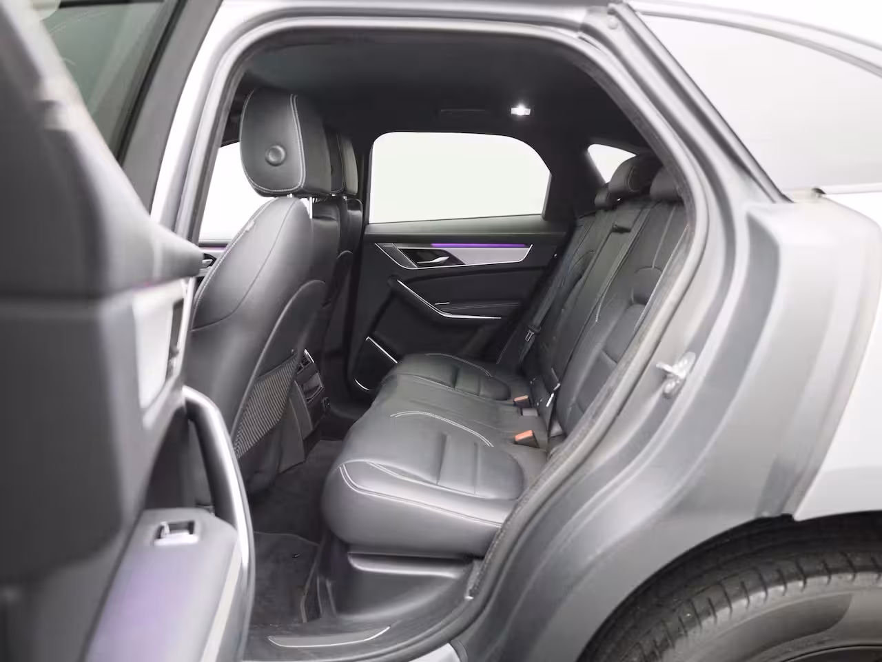 Jaguar F-Pace 2.0 P250 R-Dynamic SE | LEER | MERIDIAN AUDIO | CAMERA | NAVIGATIE