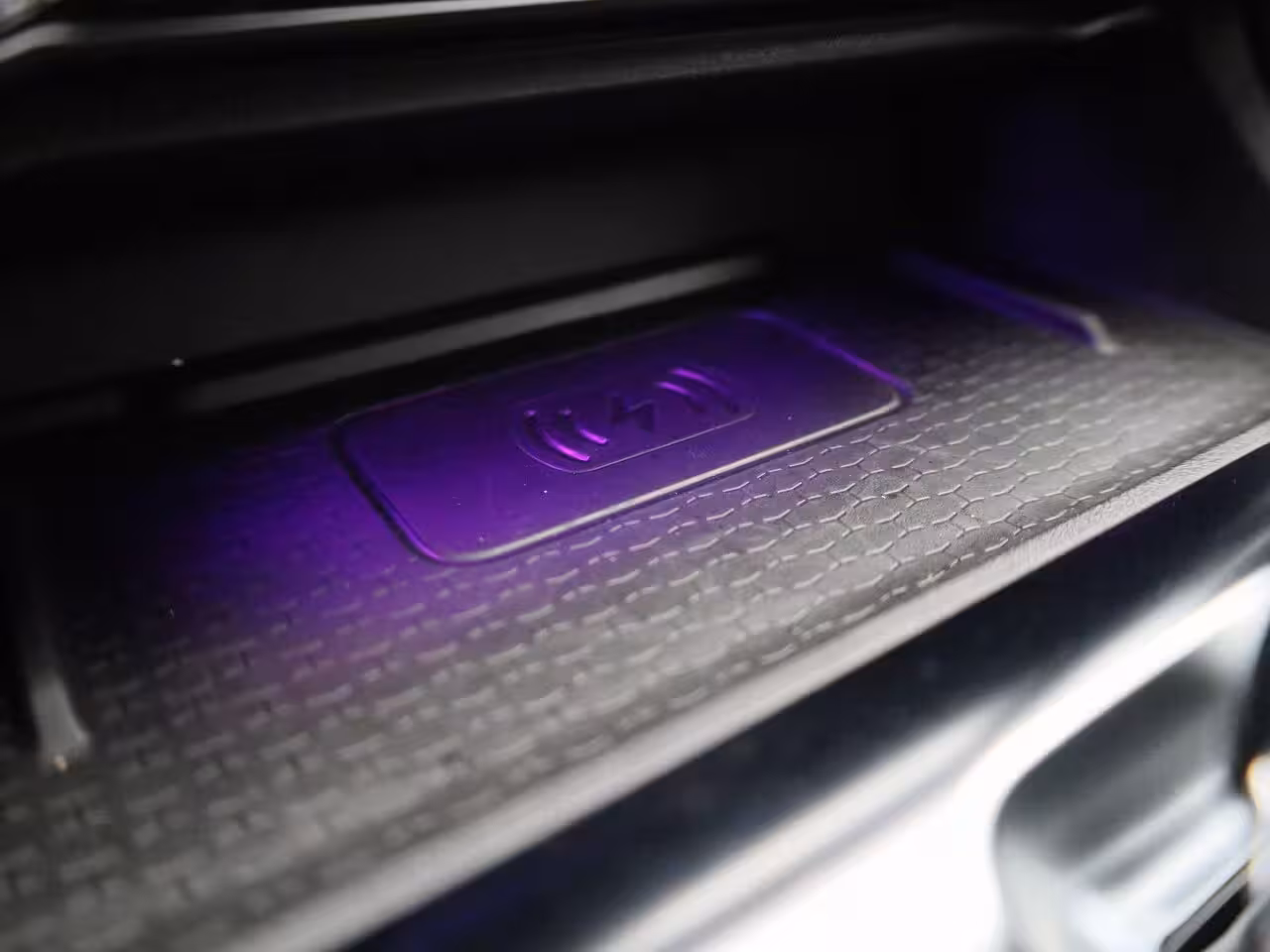 Jaguar F-Pace 2.0 P250 R-Dynamic SE | LEER | MERIDIAN AUDIO | CAMERA | NAVIGATIE