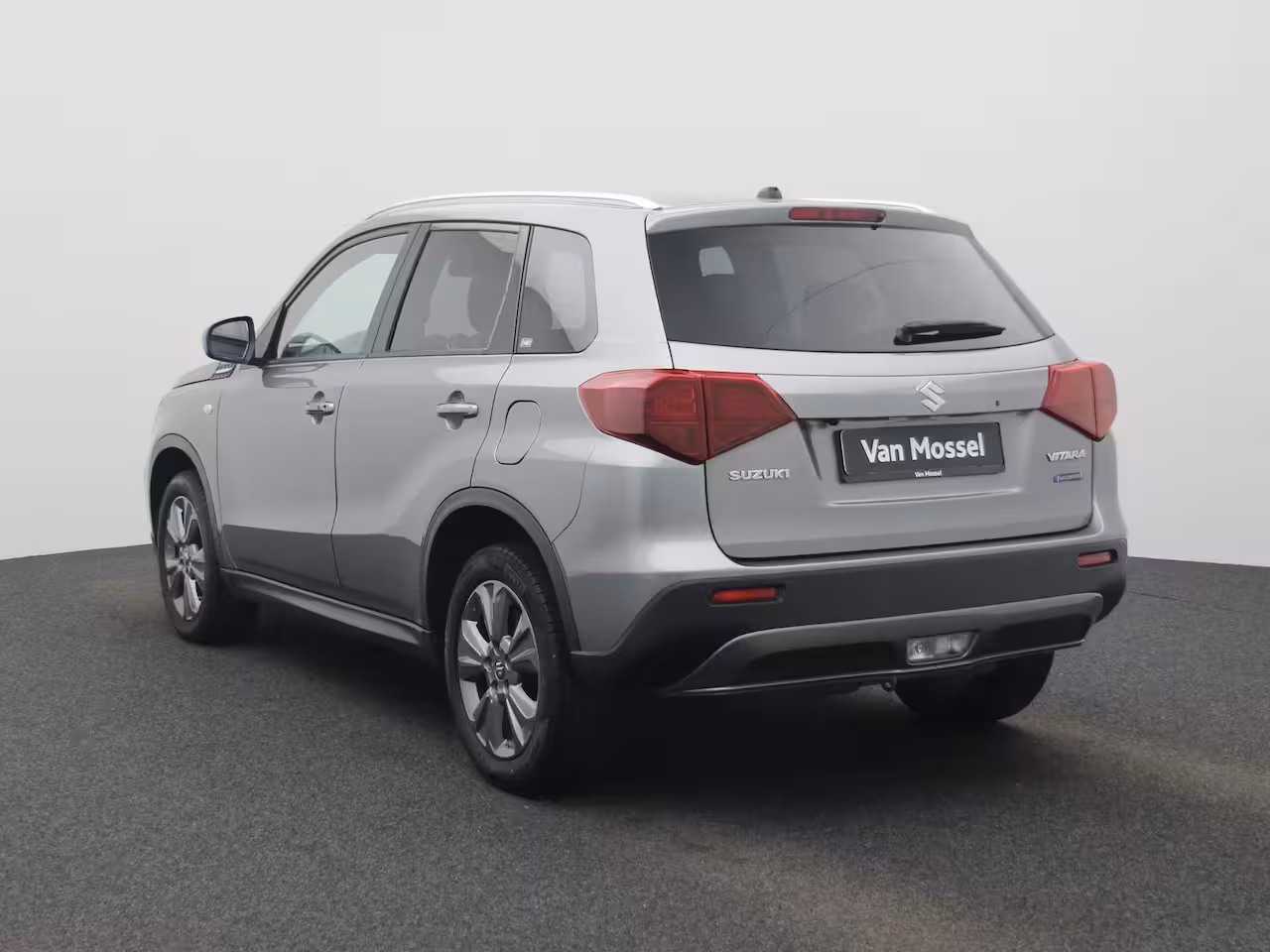 Suzuki Grand Vitara 1.5 Luxe+ 2WD A/T | CAMERA | KLIMAATREGELING | STOELVERWARMING | KEYLESS | ADAPTIVE CRUISE