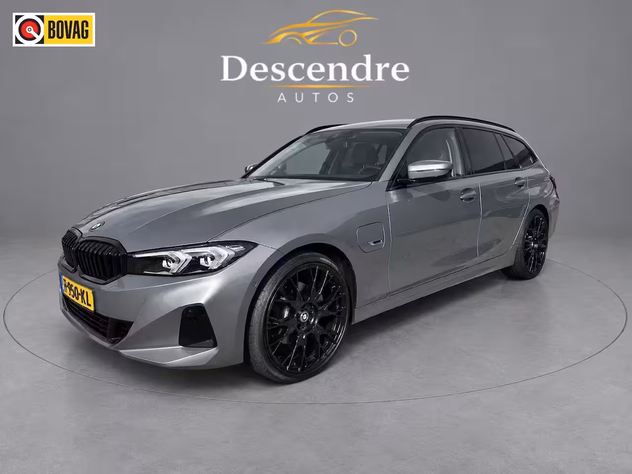 BMW 3-serie Touring 320e, Black edition, curved dis. 12 maand garantie