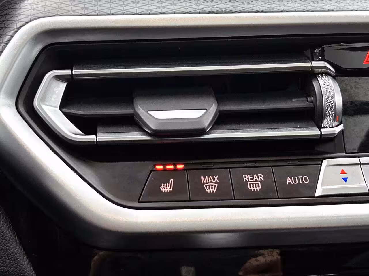 BMW X3 xDrive30e High Executive | M-SPORT | PANORAMADAK | HARMAN KARDON | HEAD-UP | CAMERA | LEER