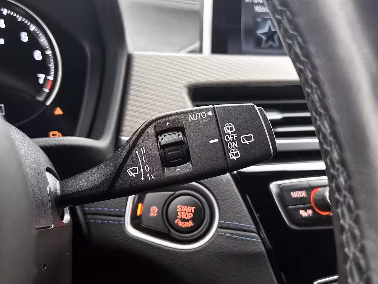 BMW X2 M35i High Executive Edition | NAVIGATIE | CAMERA | STOELVERWARMING | HARMAN-KARDON AUDIO |