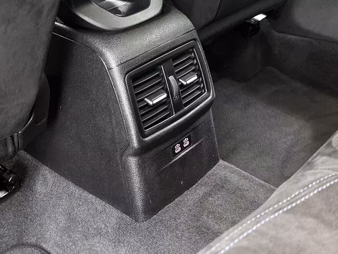 BMW X2 M35i High Executive Edition | NAVIGATIE | CAMERA | STOELVERWARMING | HARMAN-KARDON AUDIO |