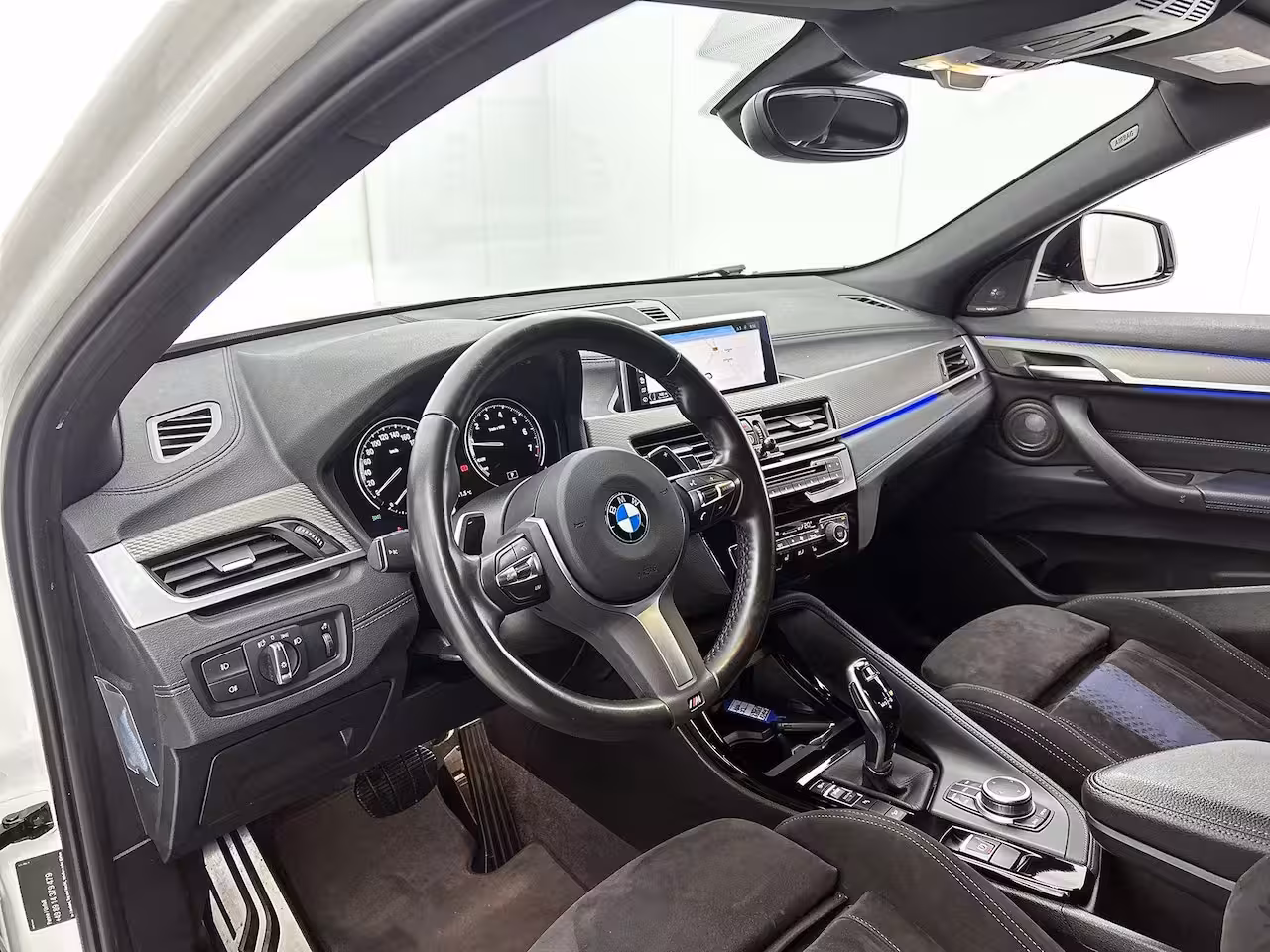 BMW X2 M35i High Executive Edition | NAVIGATIE | CAMERA | STOELVERWARMING | HARMAN-KARDON AUDIO |
