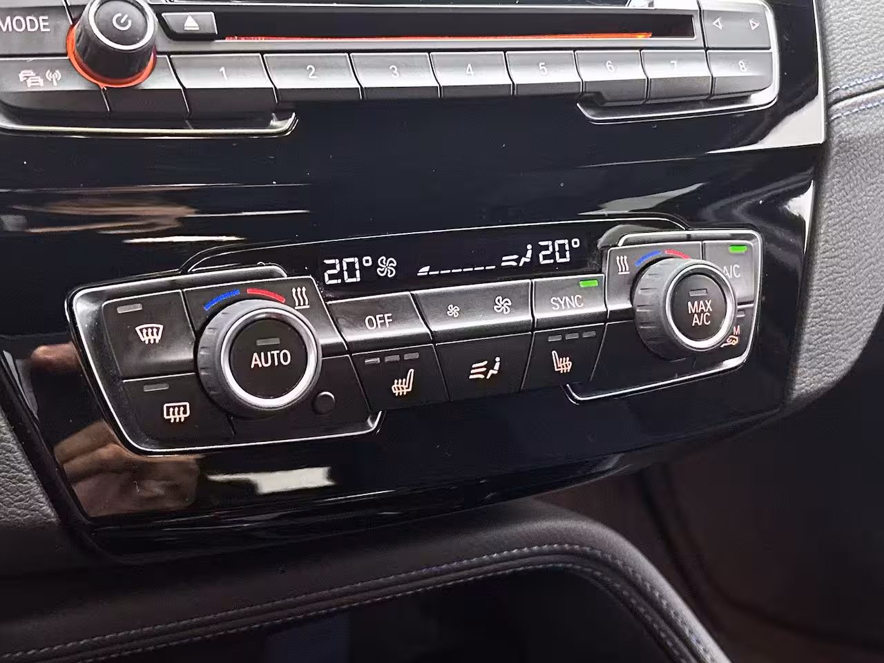 BMW X2 M35i High Executive Edition | NAVIGATIE | CAMERA | STOELVERWARMING | HARMAN-KARDON AUDIO |
