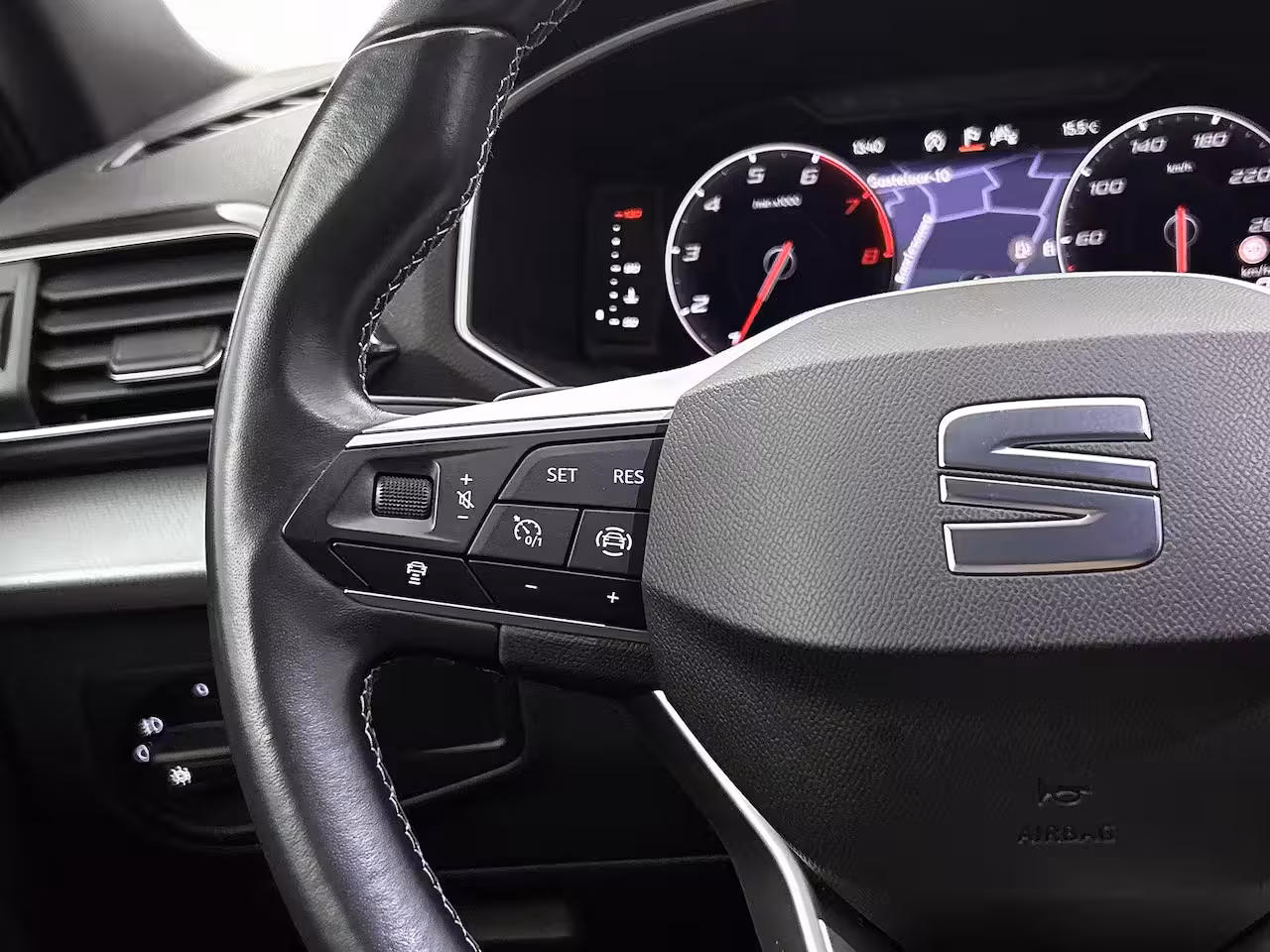 Seat Tarraco 1.5 TSI Style Business Intense | 7 PERSOONS | AUTOMAAT | CAMERA | NAVIGATIE | DRAADLOOS TE