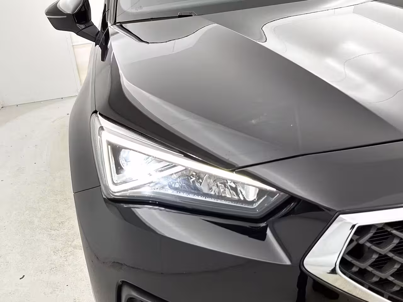 Seat Tarraco 1.5 TSI Style Business Intense | 7 PERSOONS | AUTOMAAT | CAMERA | NAVIGATIE | DRAADLOOS TE