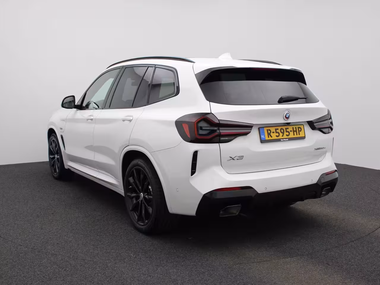 BMW X3 xDrive30e Business Edition Plus | M Sport | Climate Control | Apple Carplay/Android Auto |