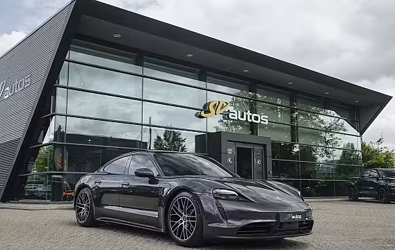 Porsche Taycan Performance Plus 476pk 93, 4 kWh Panoramadak *BTW* *SOH 89%* Luchtvering Bose Comfortstoel