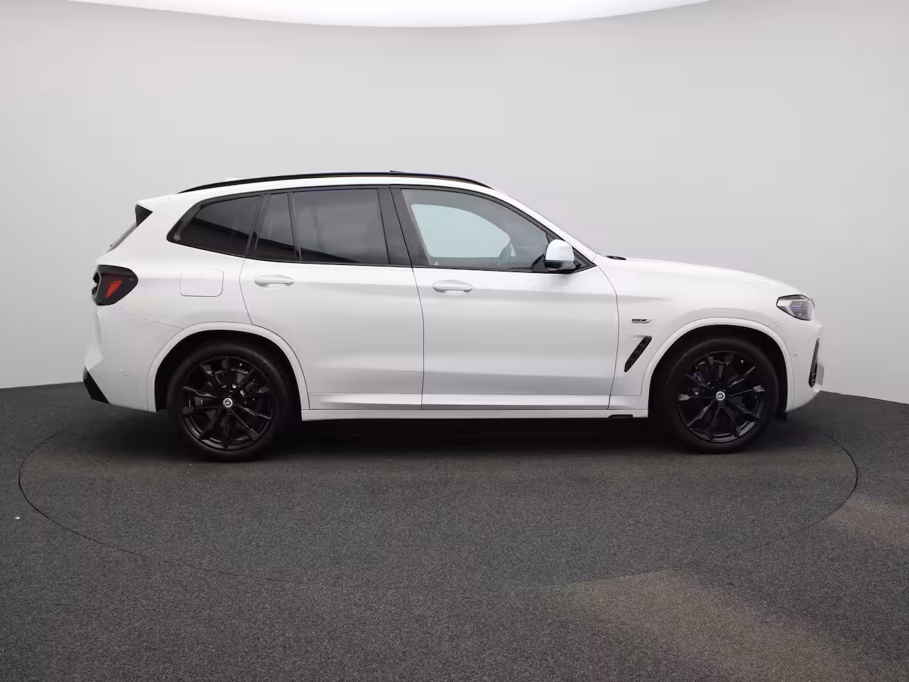 BMW X3 xDrive30e Business Edition Plus | M Sport | Climate Control | Apple Carplay/Android Auto |