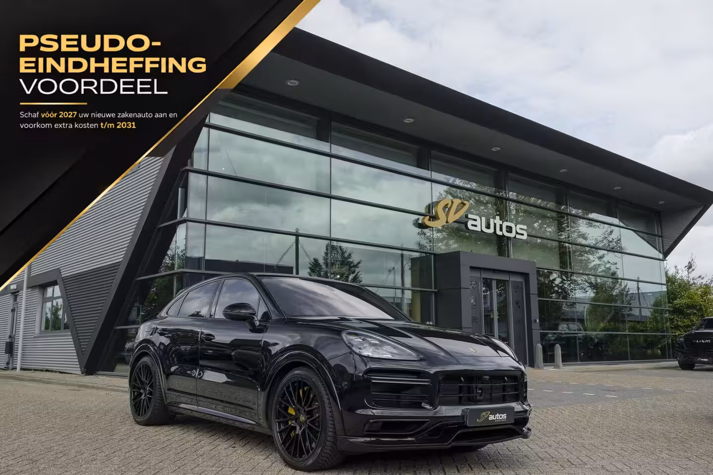 Porsche Cayenne Coupé 4.0 V8 Turbo S 680pk E-Hybrid Panoramadak *SOH 89%* Keramisch *BTW* Massage Trekhaak Stoel