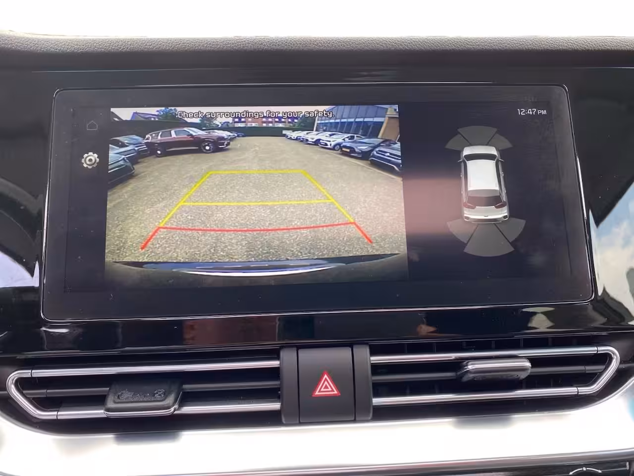 Kia e-Niro DynamicPlusLine 64 kWh | Climate control | Navigatie | Parkeercamera | Stoel + stuurverwar