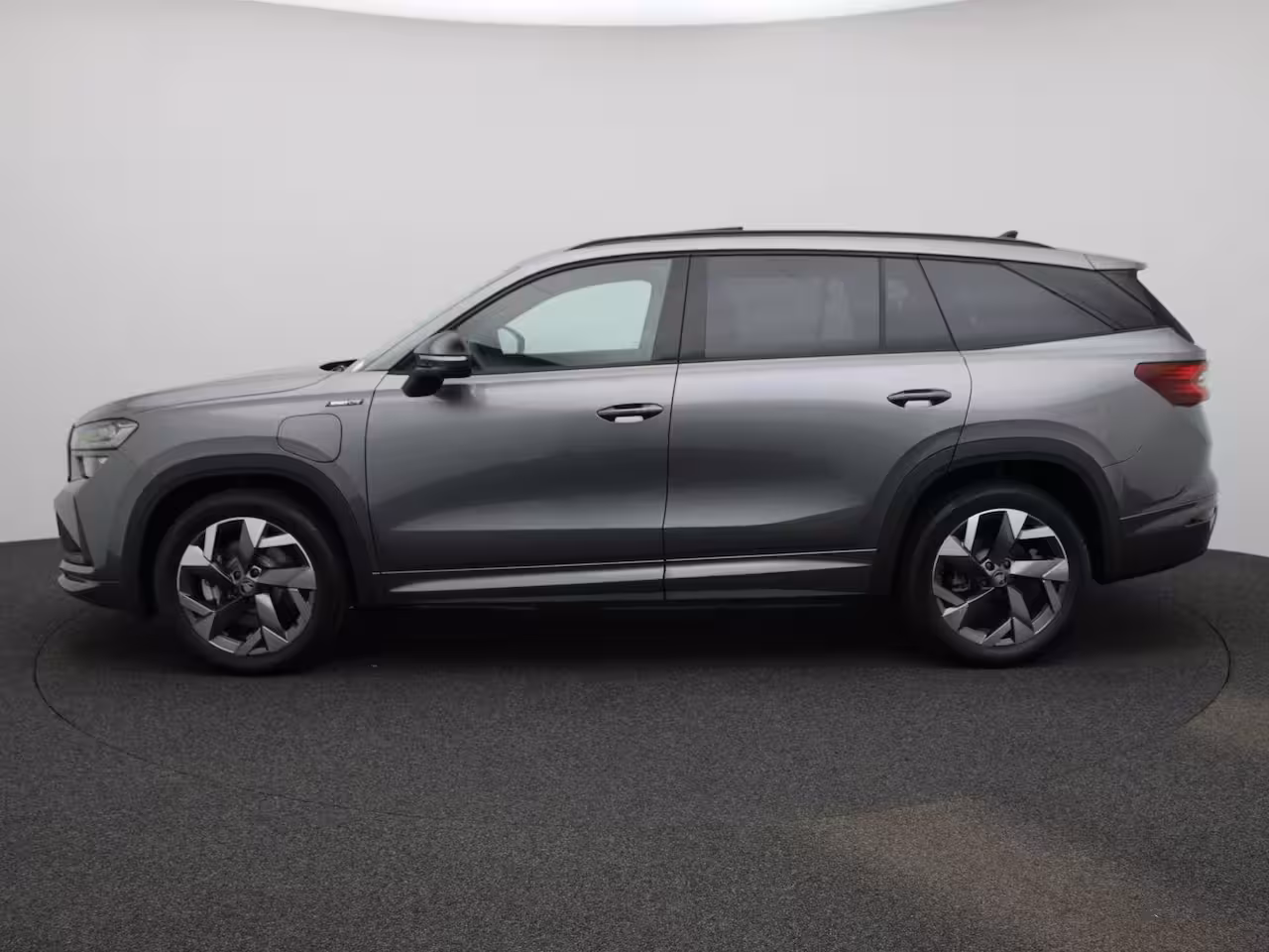 Skoda Kodiaq 1.5 TSI PHEV Sportline Business 204 PK | Automaat | Panoramadak | Matrix LED Koplampen | N