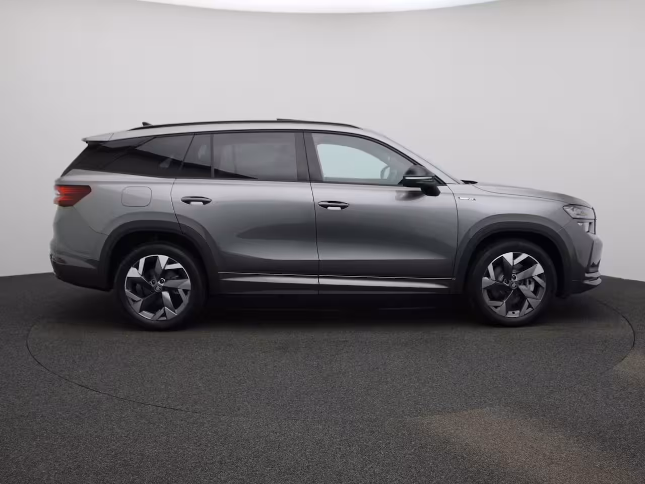 Skoda Kodiaq 1.5 TSI PHEV Sportline Business 204 PK | Automaat | Panoramadak | Matrix LED Koplampen | N