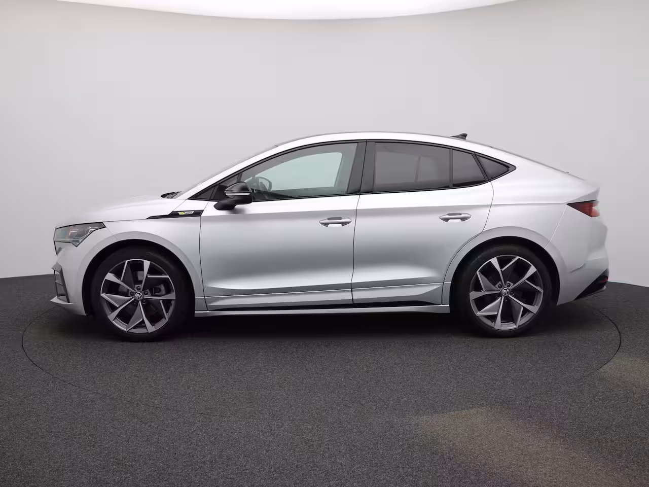 Skoda Enyaq Coupé iV 80 RS | PANORAMADAK | SFEERVERLICHTING | STOEL-STUUR-VOORRUIT VERWARMING | ELEK.STOEL | AD