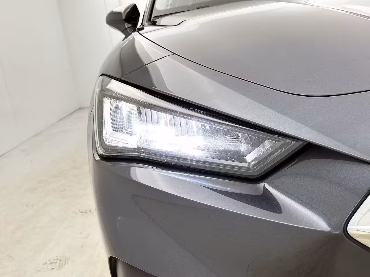 Seat Leon 1.0 TSI Style 110 PK | LED Koplampen | Apple Carplay/Android Auto | Cruise control | Parke