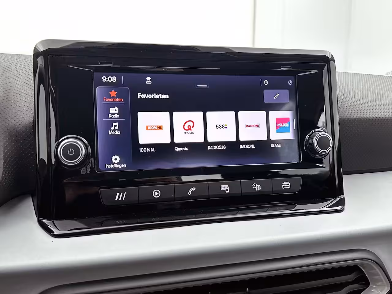 Seat Arona 1.0 TSI Style 95 PK | LED Koplampen | Apple Carplay & Android auto | Climate Control | Cru