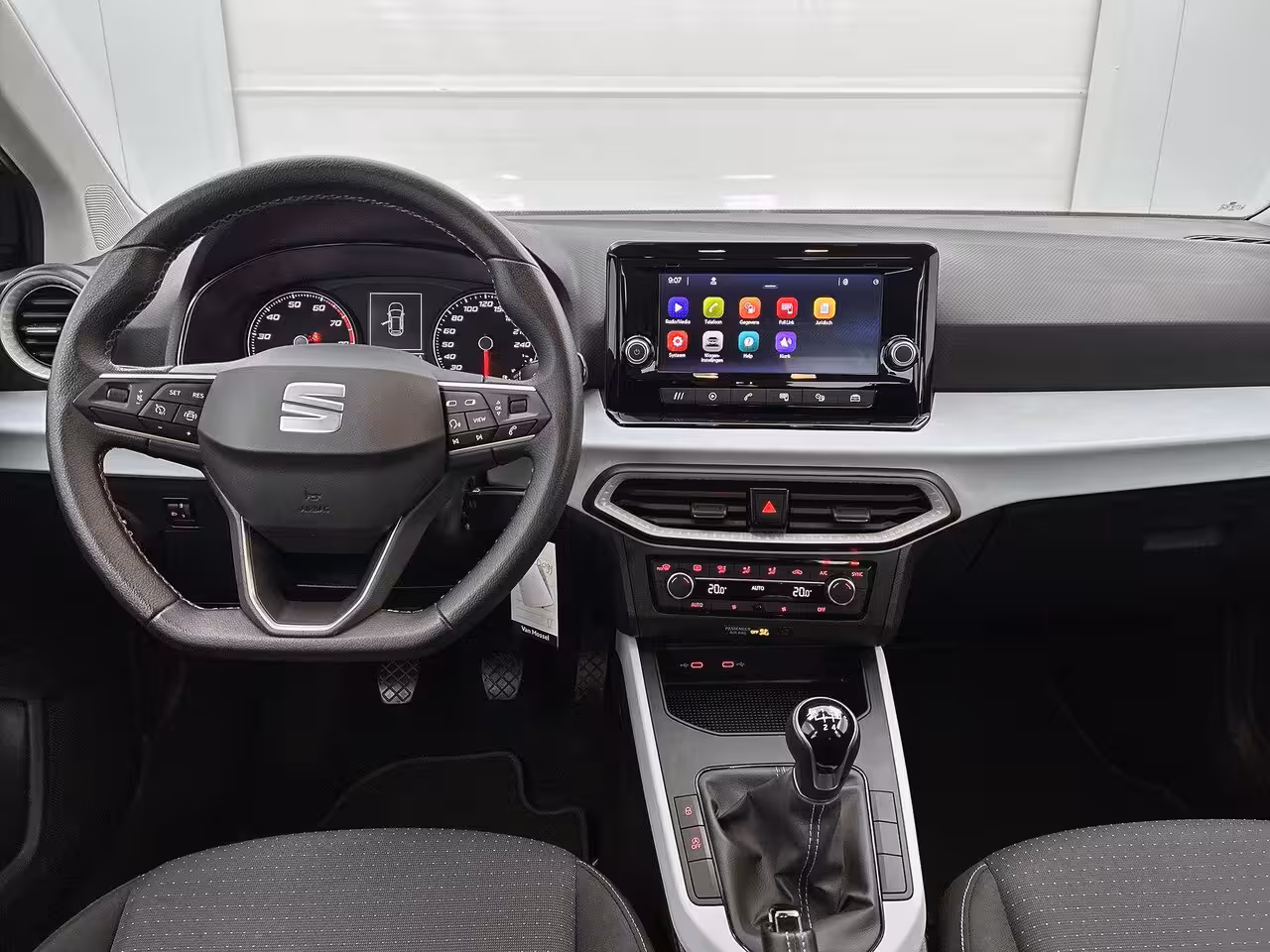 Seat Arona 1.0 TSI Style 95 PK | LED Koplampen | Apple Carplay & Android auto | Climate Control | Cru