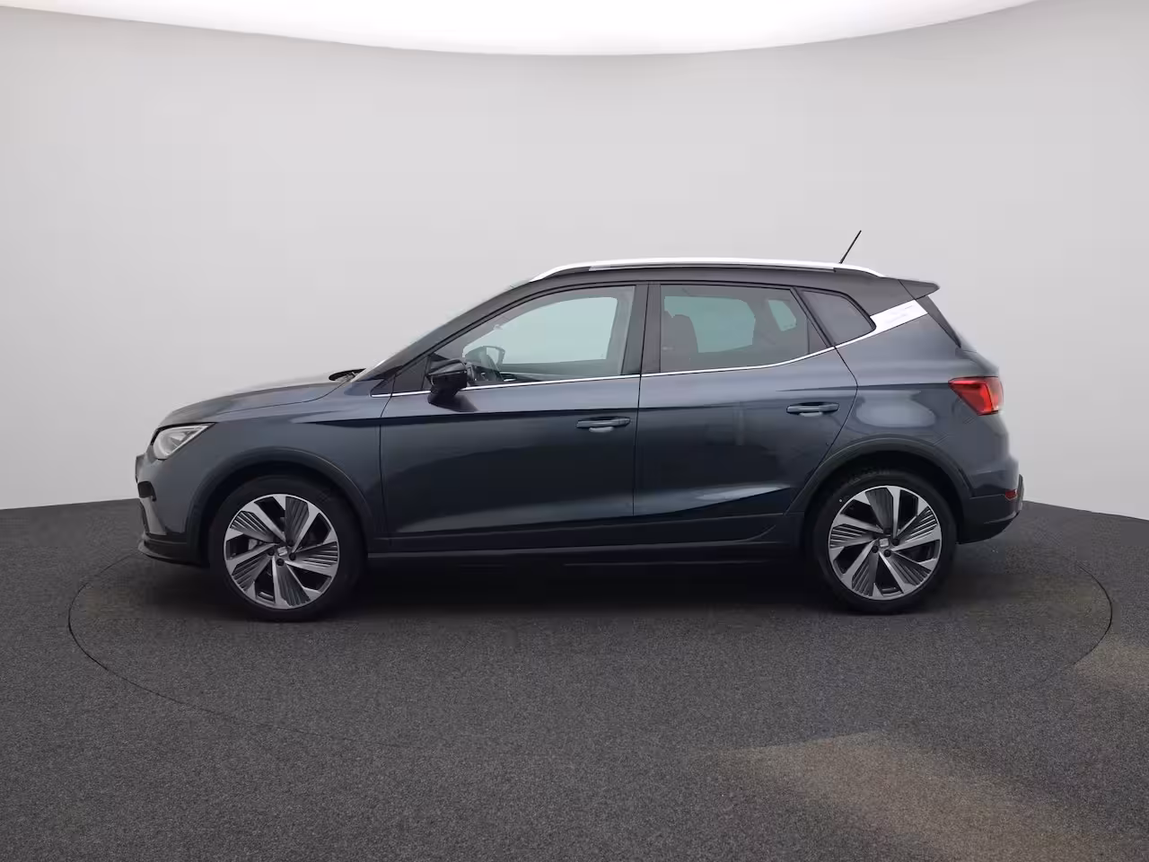 Seat Arona 1.0 TSI FR 110 PK | Automaat | Apple Carplay/Android Auto | LED Koplampen | Cruise Control