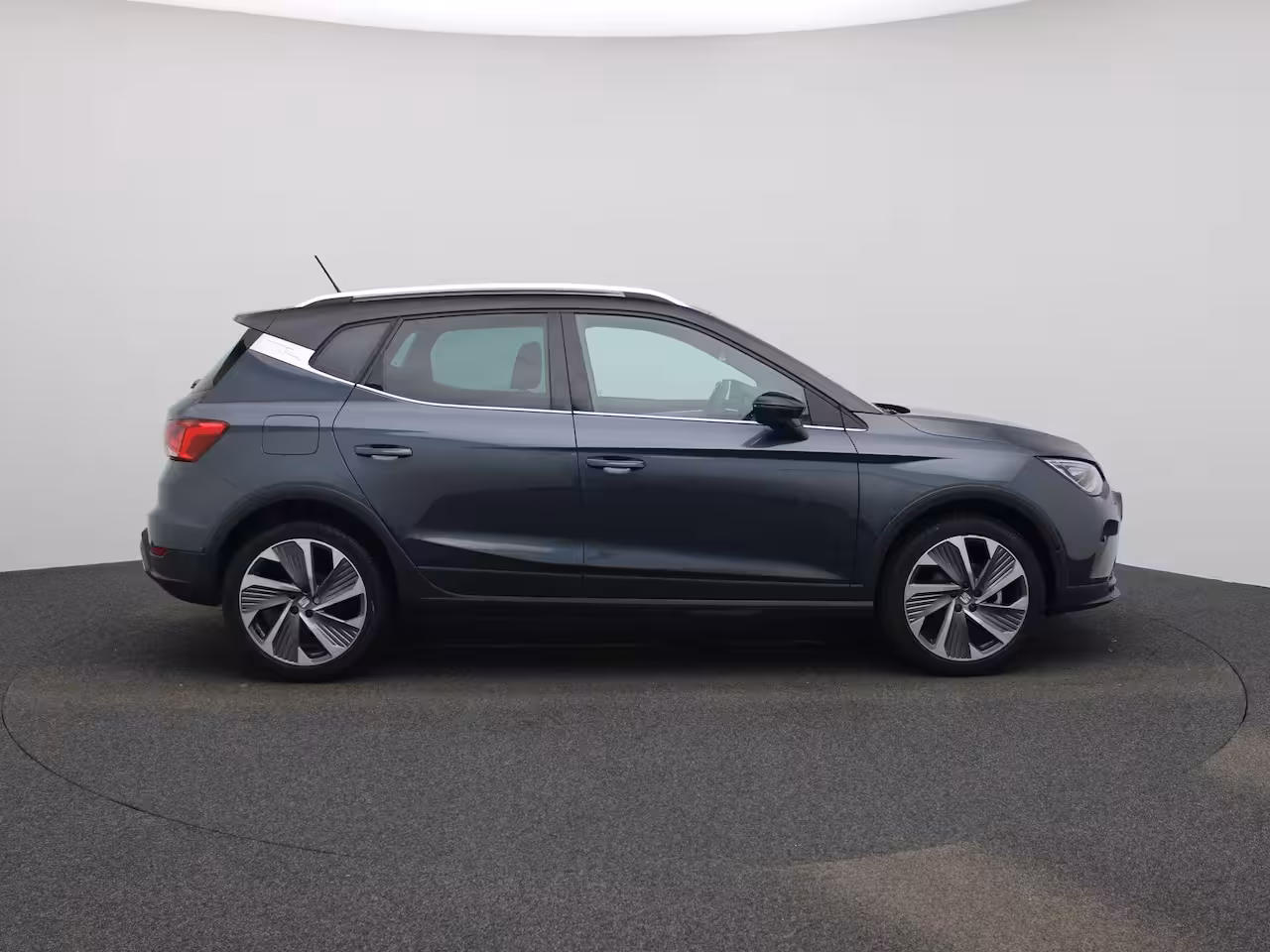 Seat Arona 1.0 TSI FR 110 PK | Automaat | Apple Carplay/Android Auto | LED Koplampen | Cruise Control
