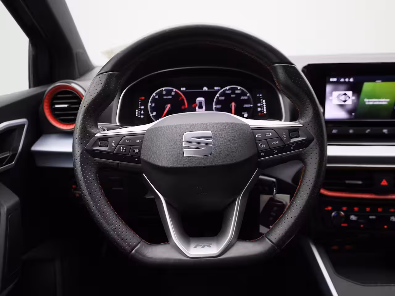 Seat Arona 1.0 TSI FR 110 PK | Automaat | Apple Carplay/Android Auto | LED Koplampen | Cruise Control